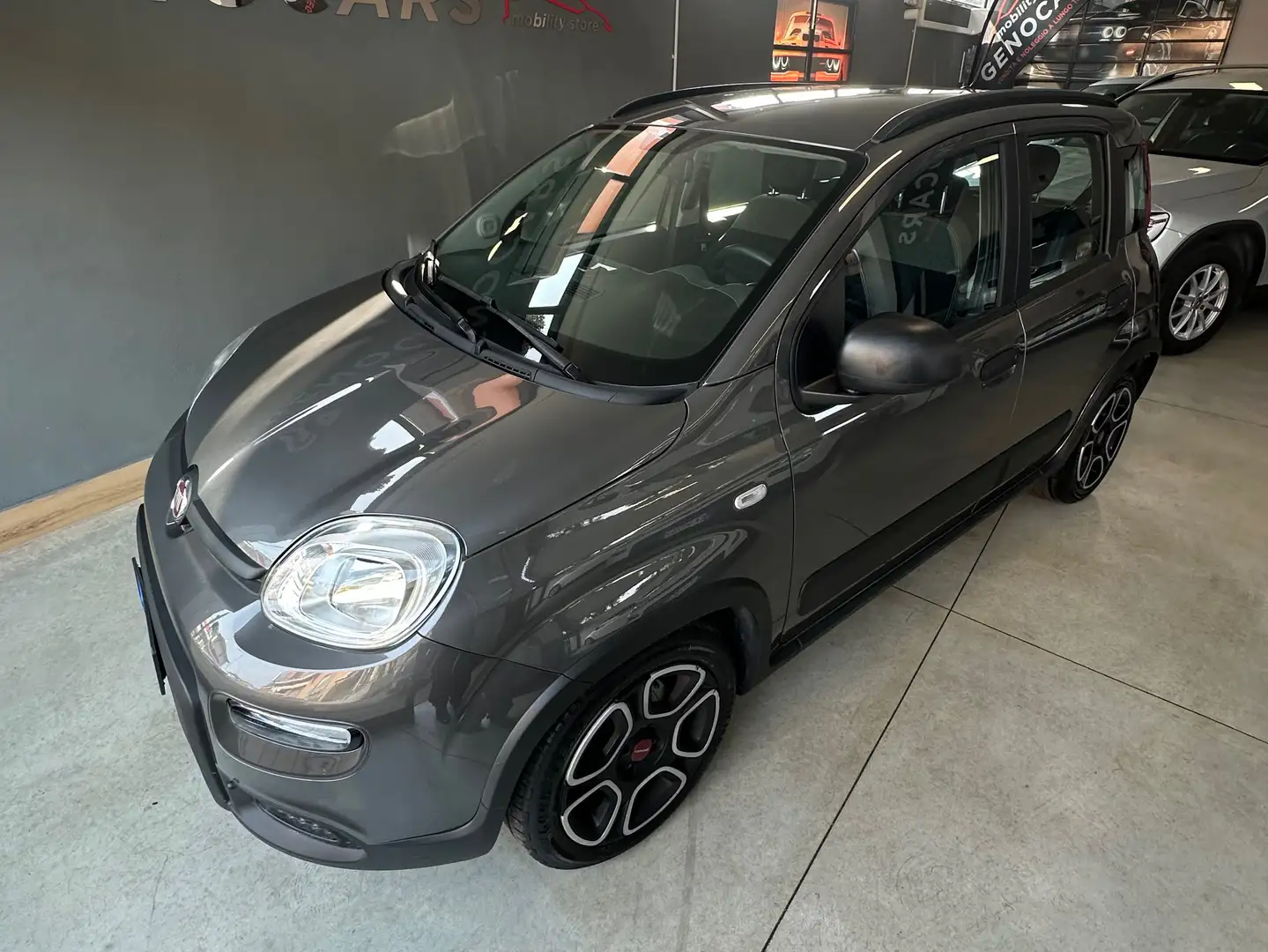 Fiat Panda Panda 1.0 firefly hybrid City Life s Grijs - 2
