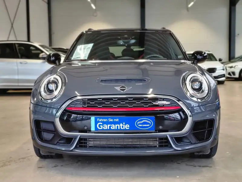 Annonce voiture d'occasion MINI John Cooper Works Clubman - CARADIZE
