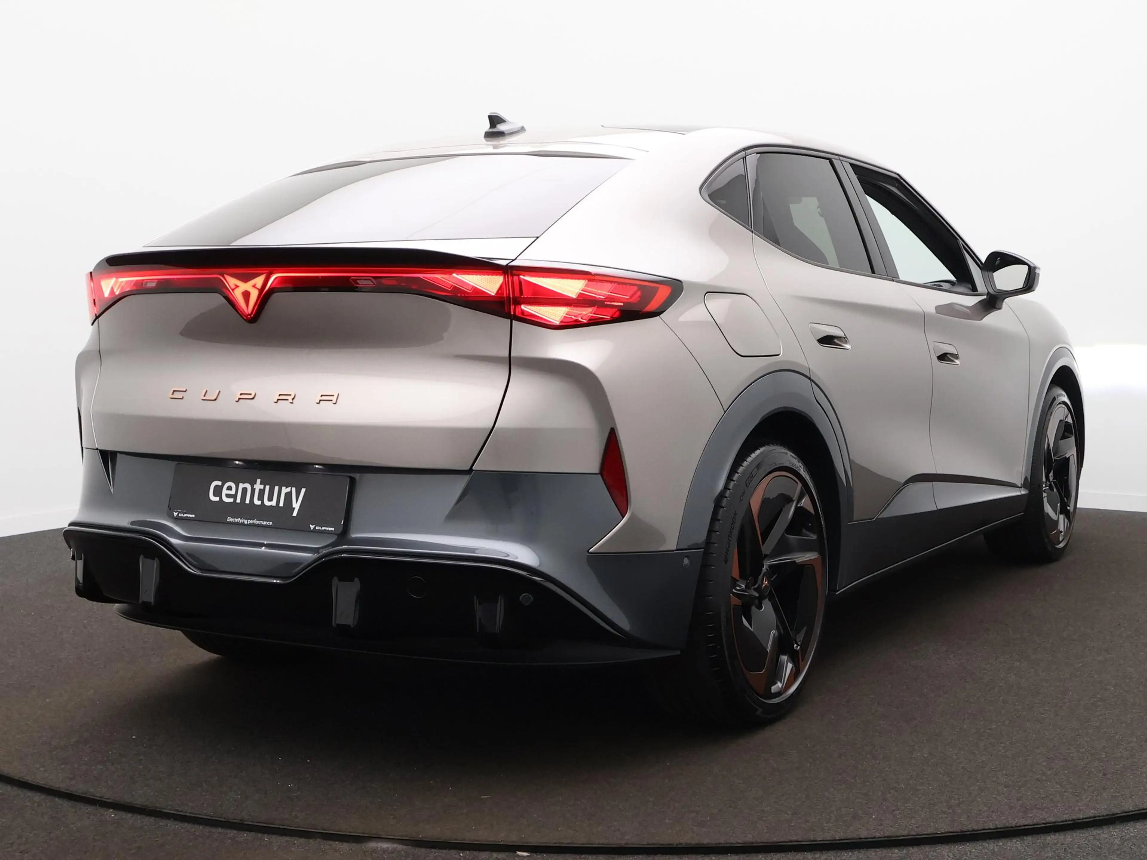 CUPRA Tavascan Adrenaline 82 kWh | 360 Camera | Head-Up | Panodak — photo 6