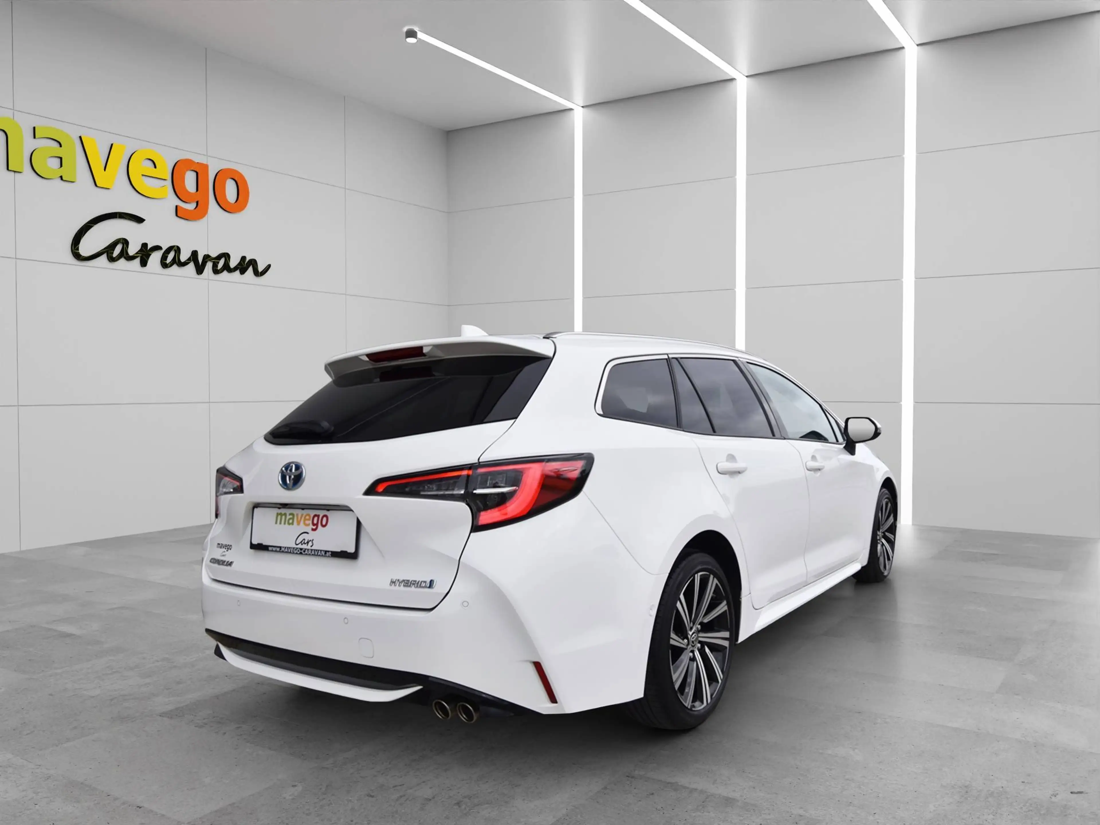 Toyota Corolla Kombi 2.0 Hybrid Design Aut. — photo 6
