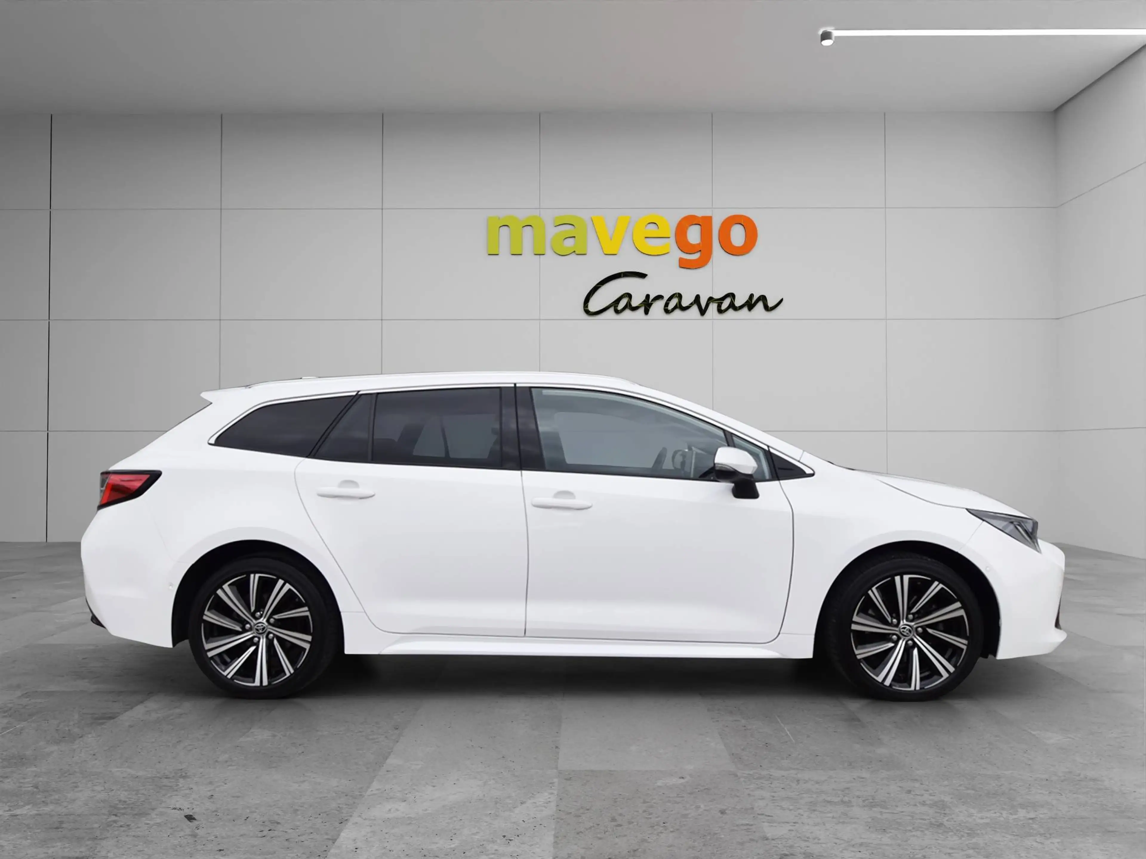 Toyota Corolla Kombi 2.0 Hybrid Design Aut. — photo 7
