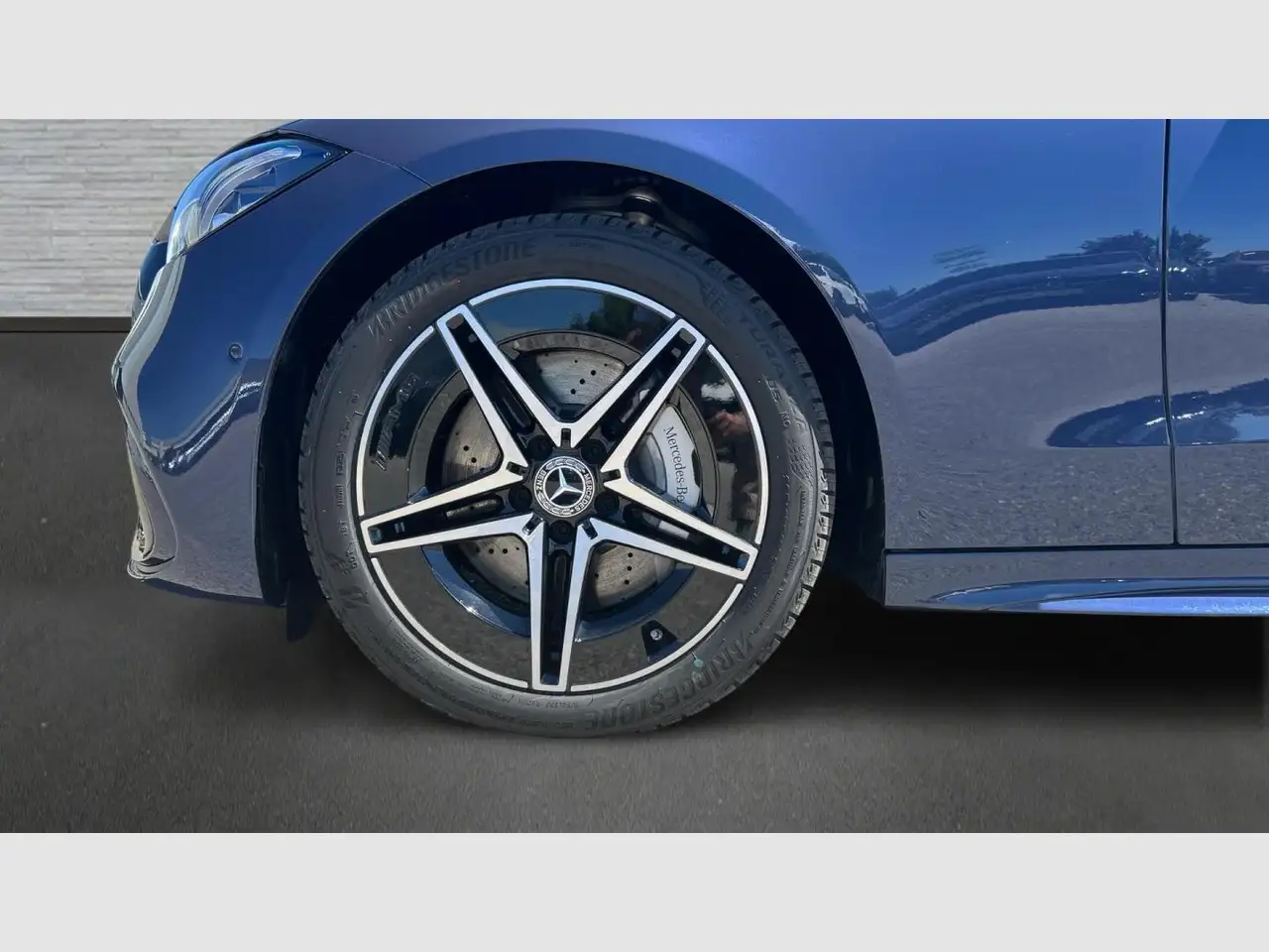 Mercedes-Benz C-Class 2026