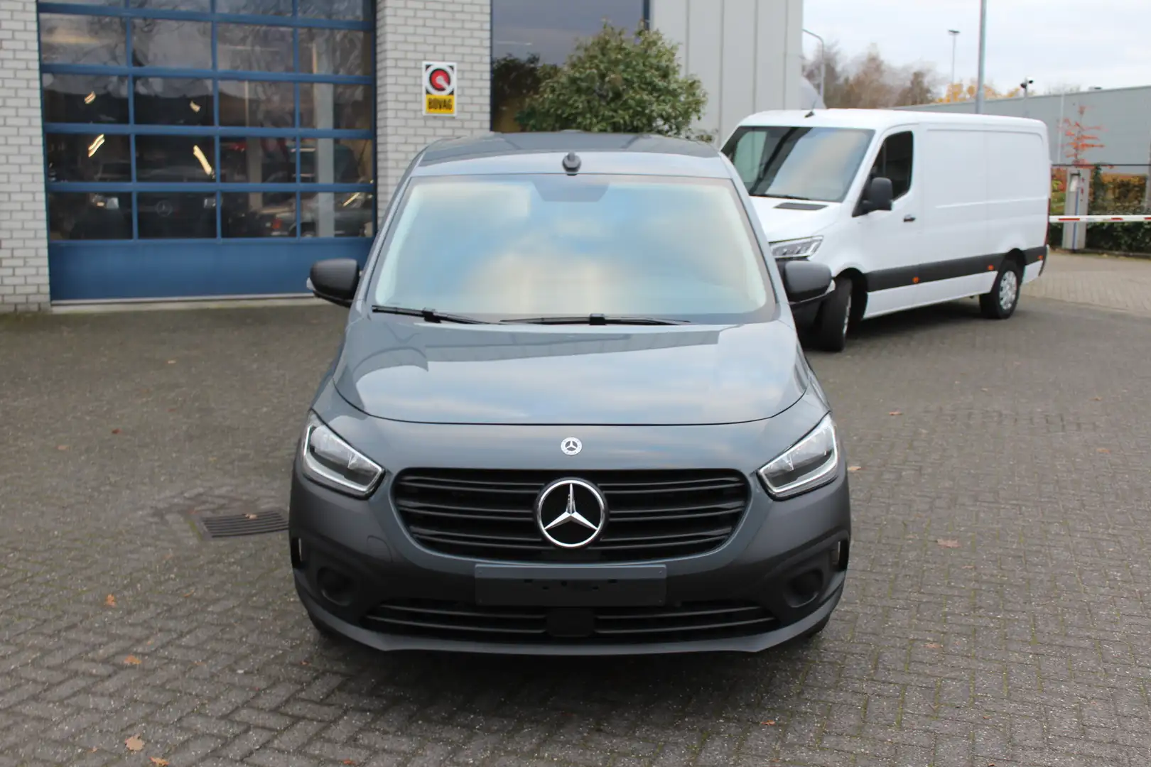Mercedes-Benz Citan 110 CDI L1 Pro MBUX met camera, Cruise controle Grijs - 2