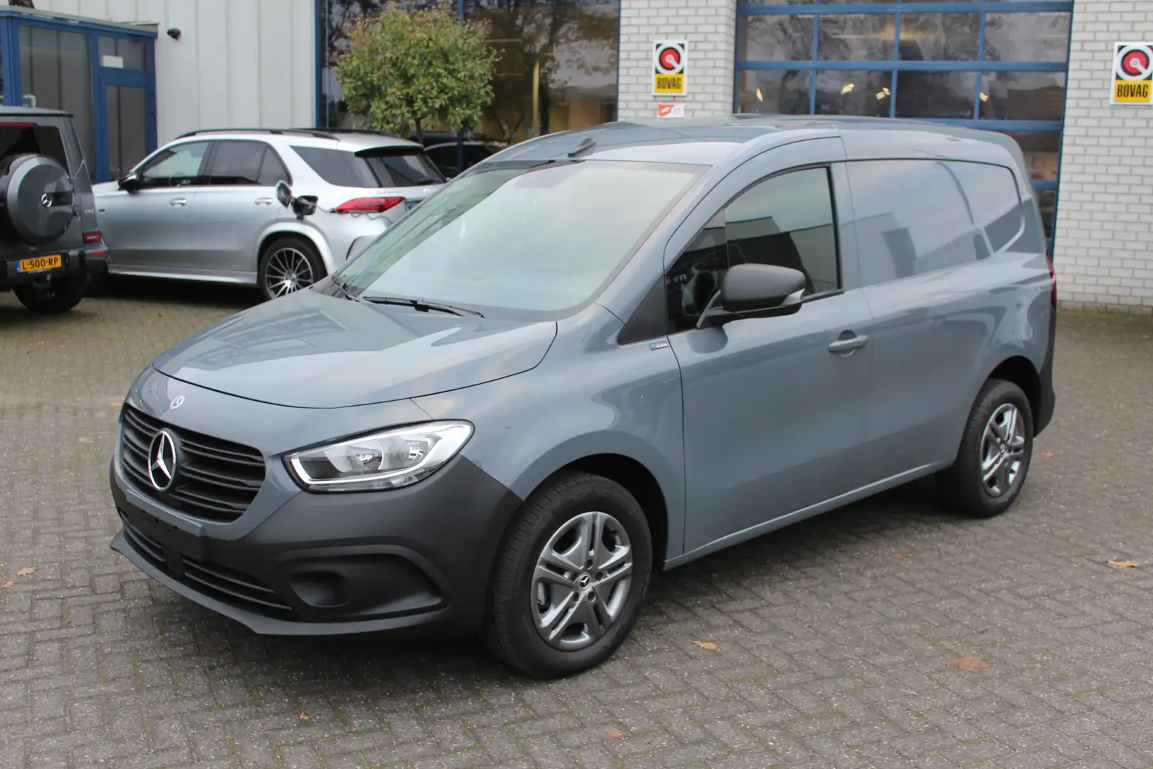 Mercedes-Benz Citan 110 CDI L1 Pro MBUX met camera, Cruise controle Grijs - 1