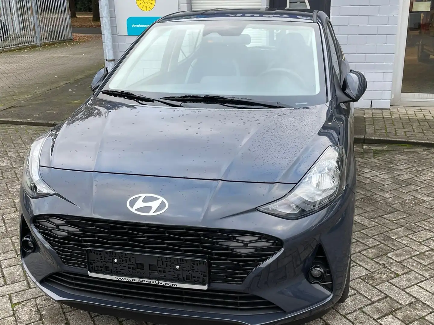 Hyundai i10 1.0 5 MT Spring  Carplay Tempom. Klima Nebelt Gris - 1