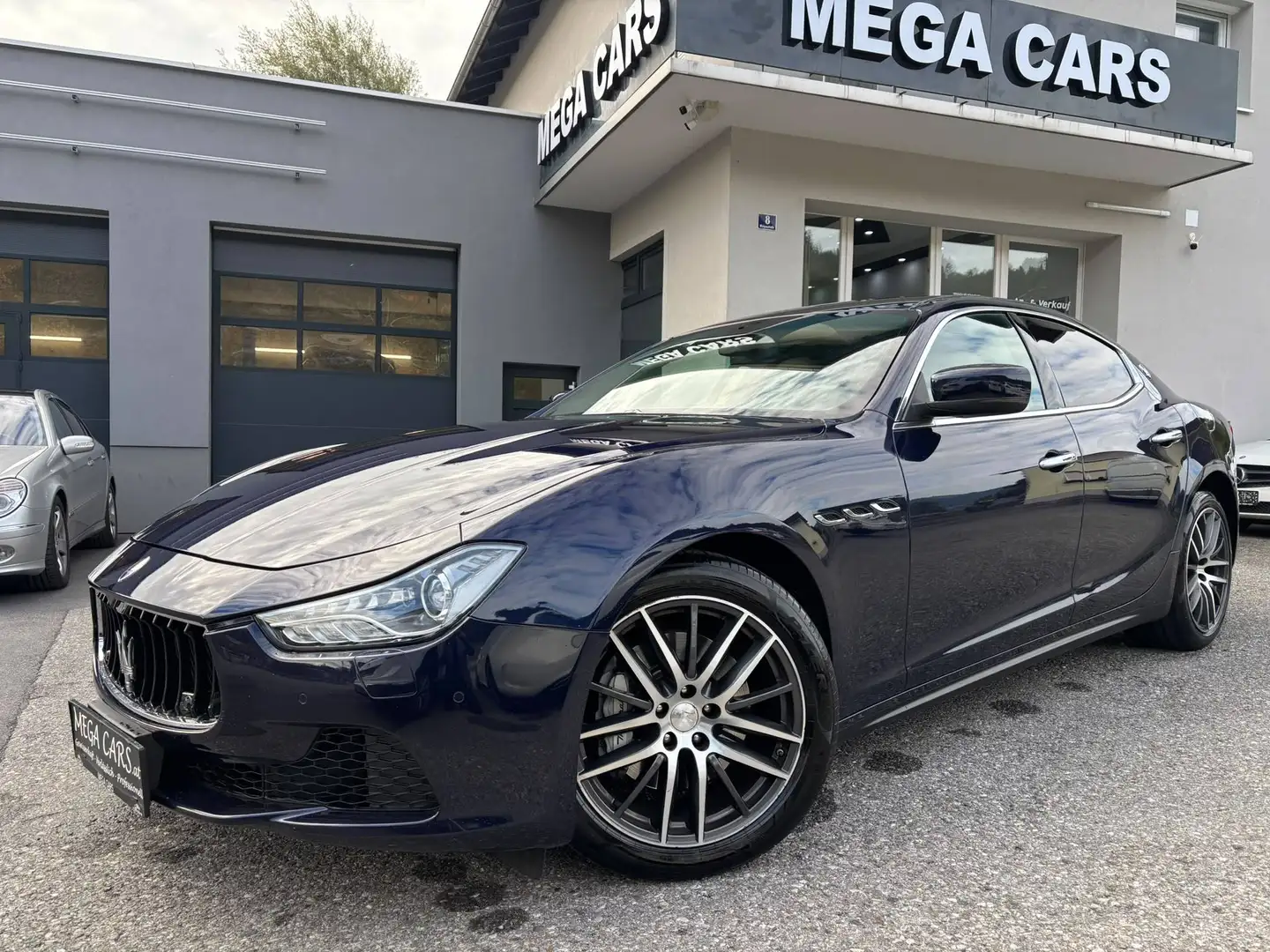 Maserati Ghibli Basis - 1