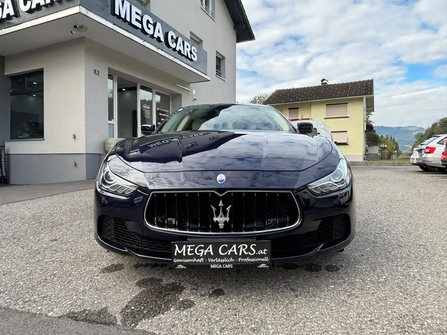 Maserati Ghibli Basis - 2