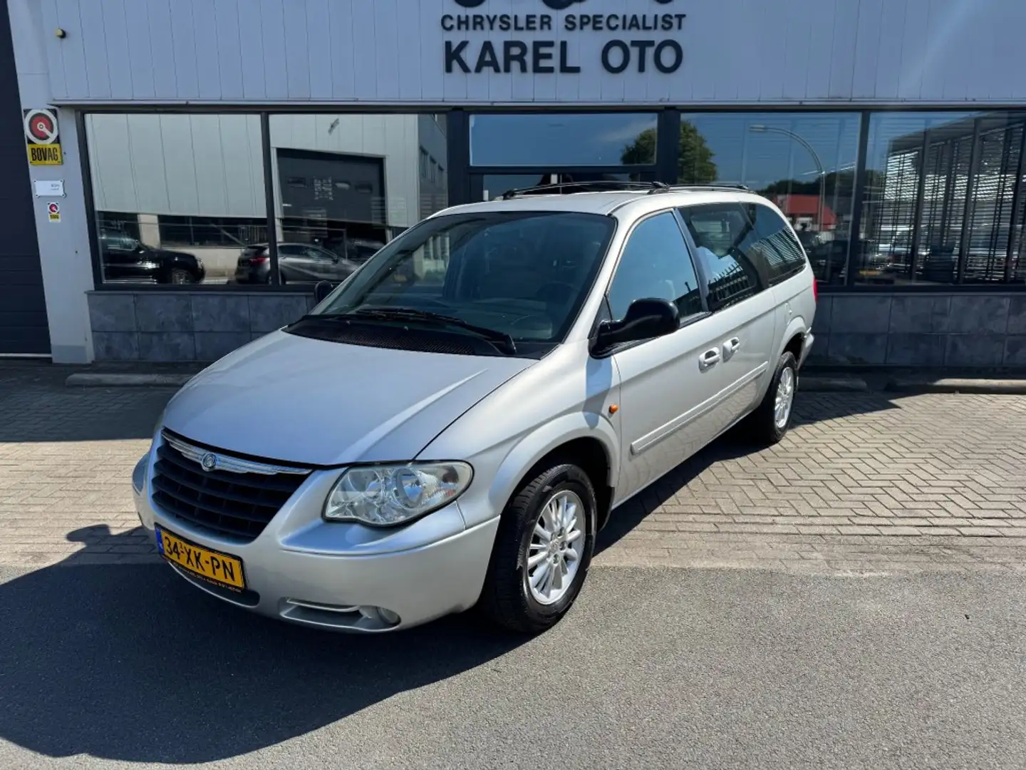 Chrysler Grand Voyager 3.3i V6 LX Gris - 1