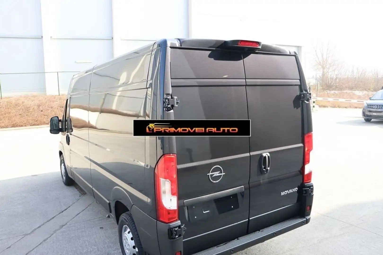 Opel Movano 33 2.2 BlueHDi 140 S&S PC-TN Furgone Nero - 2