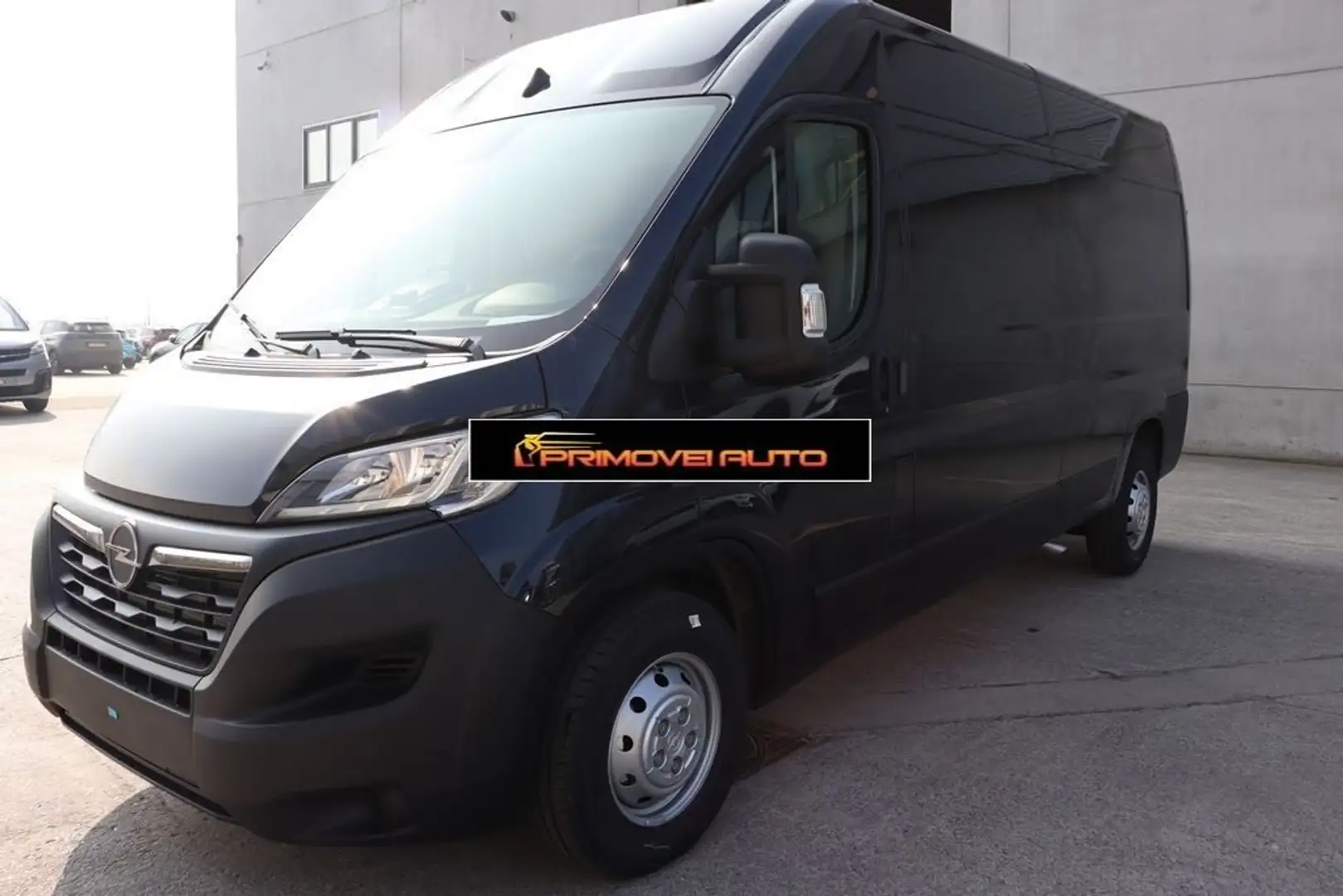 Opel Movano 33 2.2 BlueHDi 140 S&S PC-TN Furgone Nero - 1