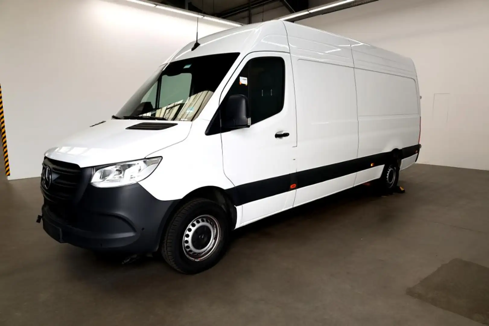 Mercedes-Benz Sprinter 317CDI Maxi AHK 3,5t/Winter-Paket Wit - 1