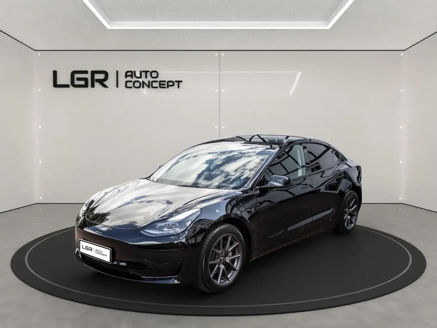 Tesla Model 3 RWD MY22  Standard Plus PHASE 1 Noir - 1