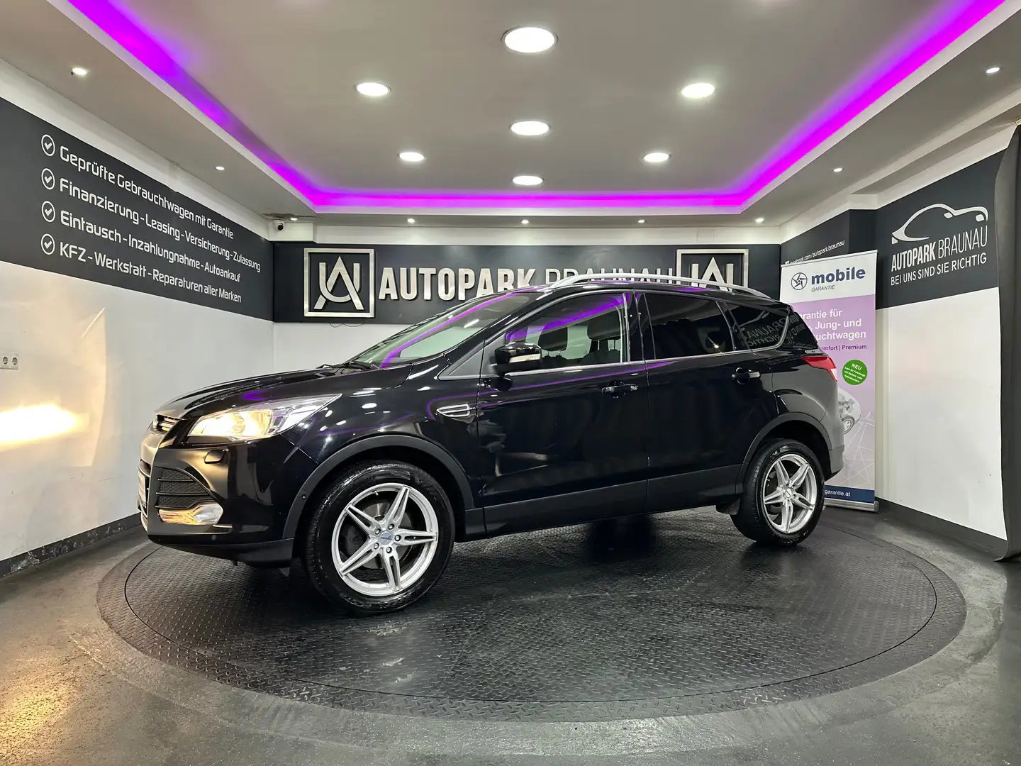 Ford Kuga 1.6 Trend Ecoboost Trend *SZH*KEYLESS* Schwarz - 2