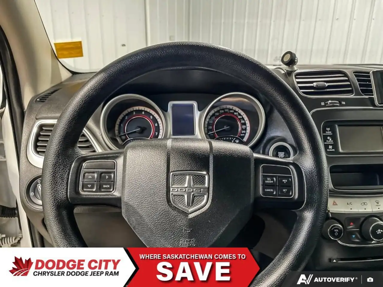 Dodge Journey снимка Dodge Journey