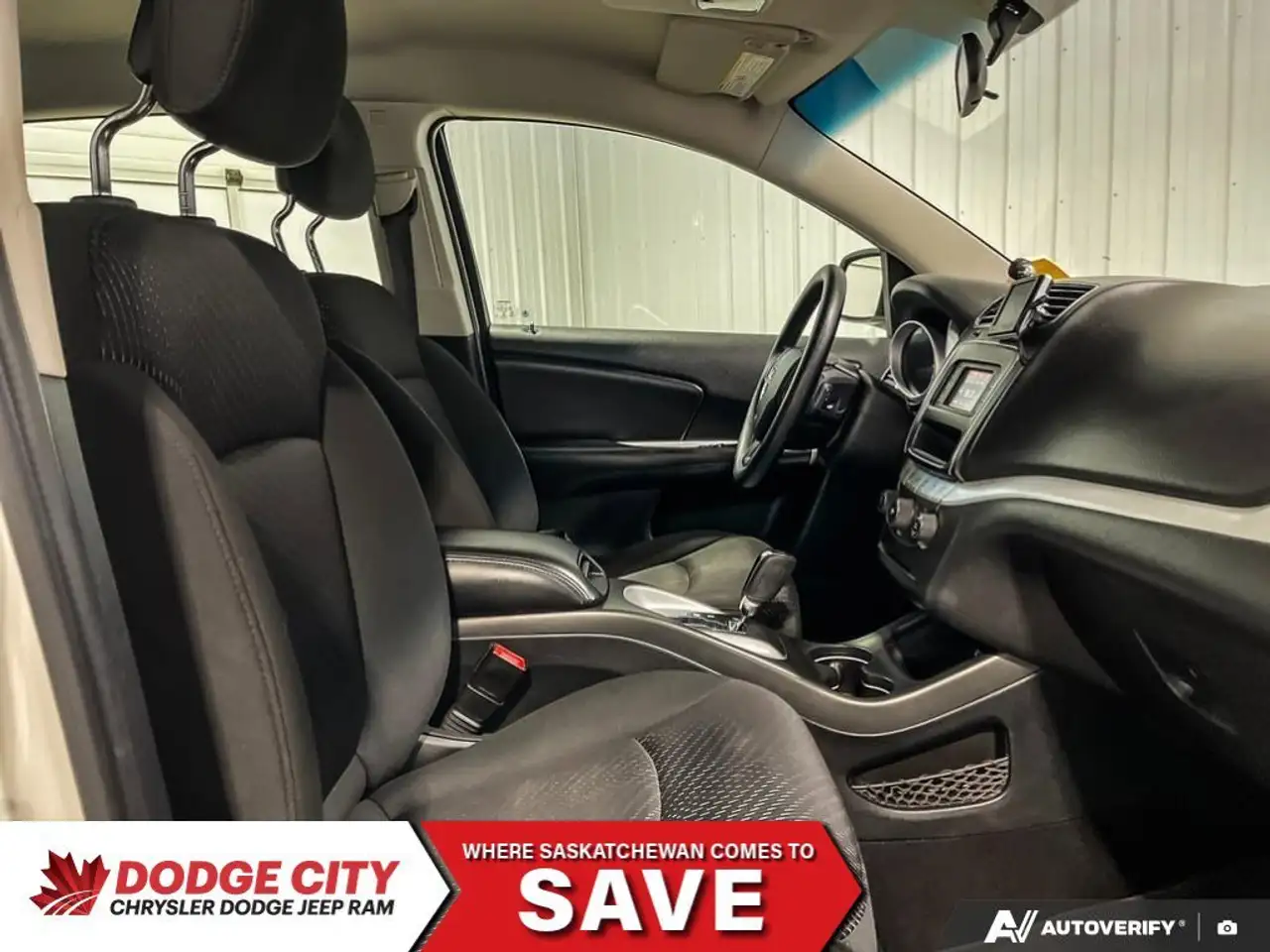 Dodge Journey снимка Dodge Journey