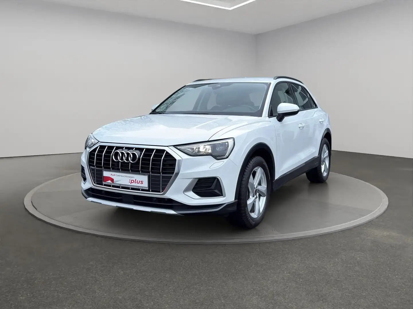 Audi Q3 35 TFSI S tronic advanced AHK+STANDHZG+LED Weiß - 2