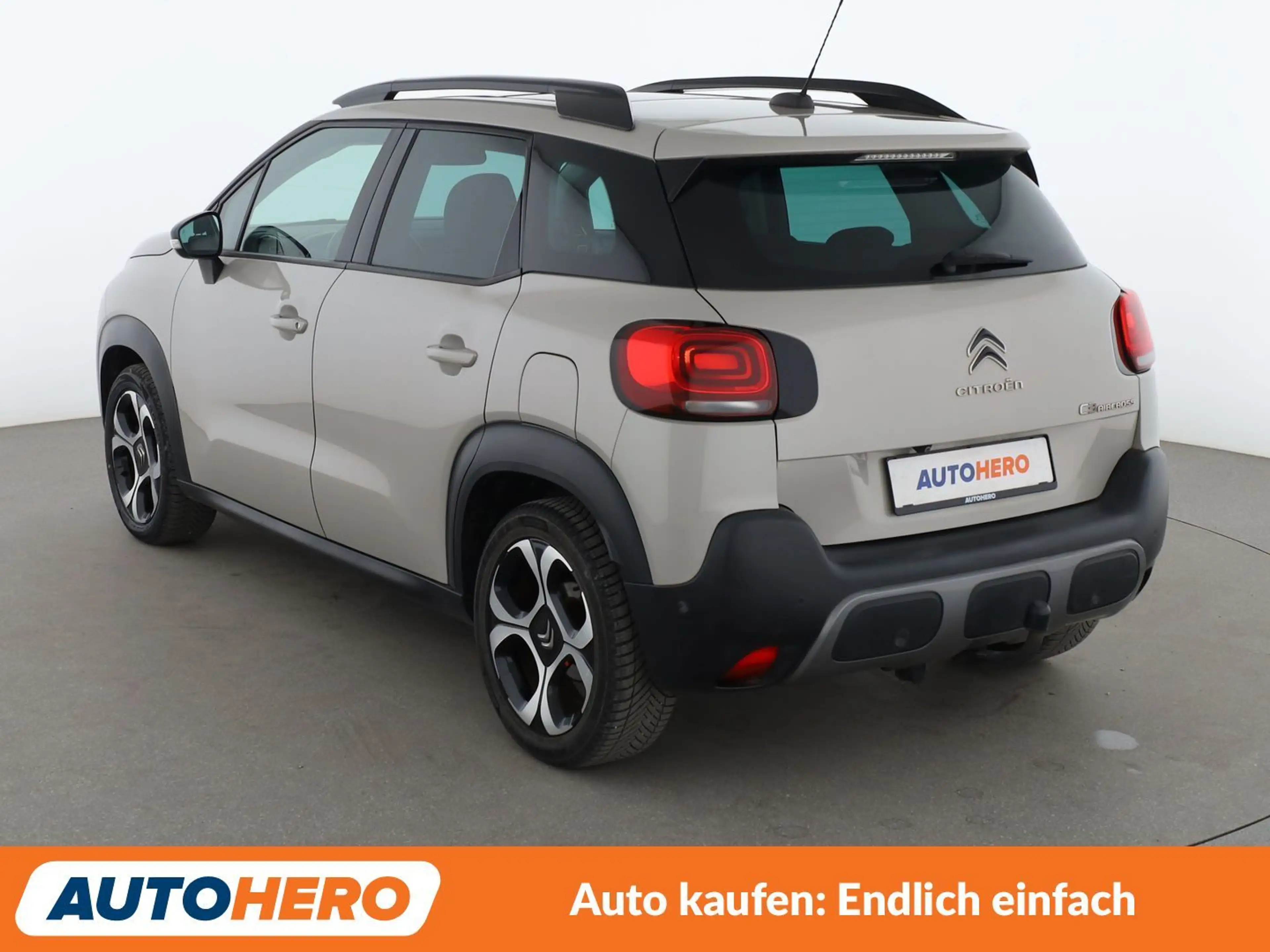 Citroen C3 Aircross 1.2 PureTech Shine Aut.*NAVI*SPUR*CAM*PDC*SHZ* — photo 4