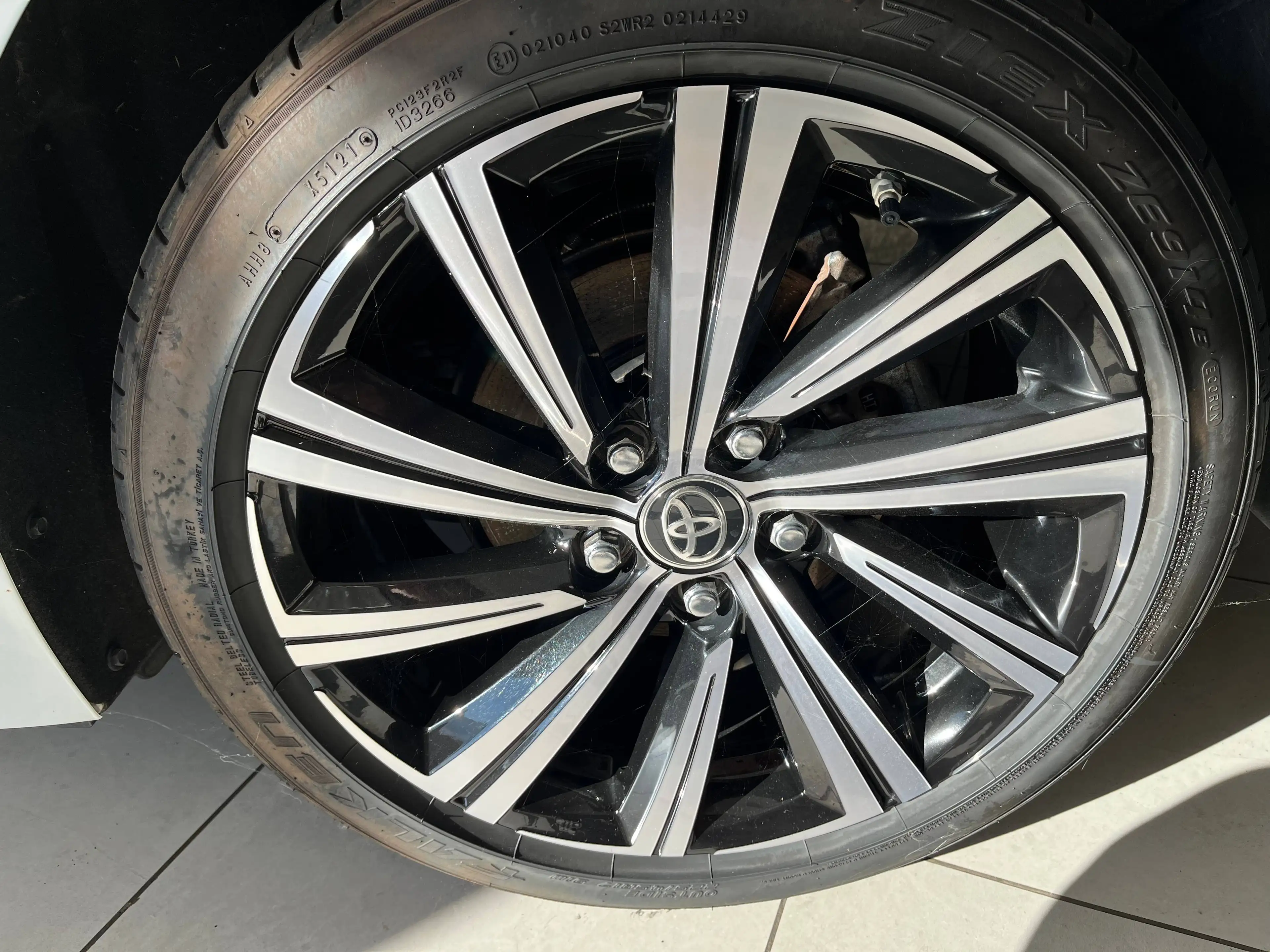 Toyota Corolla Corolla SW Hybrid 1.8 Style GPF e-CVT — photo 6