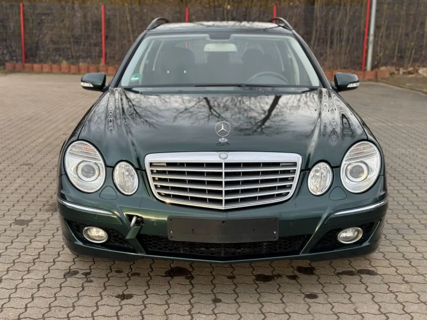 Mercedes-Benz E 280 CDI 4MATIC AVANTGARDE* NAVI *XENON Albastru - 2