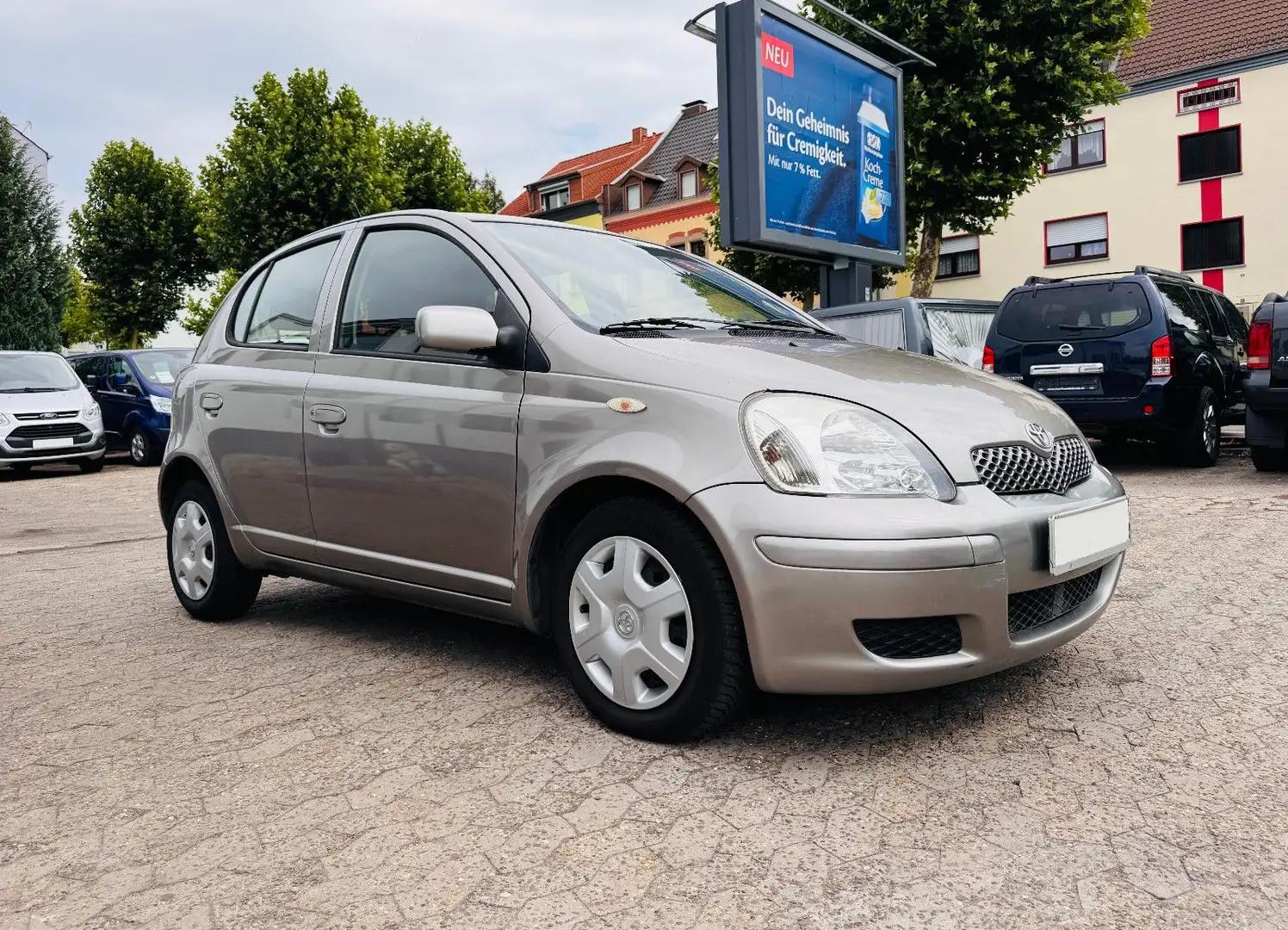 Toyota Yaris 1.3 Sol Klimaanlage Gris - 1