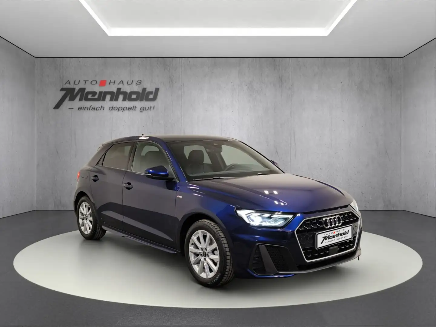 Audi A1 S line 30 TFSI S tronic, Kamera Blau - 2