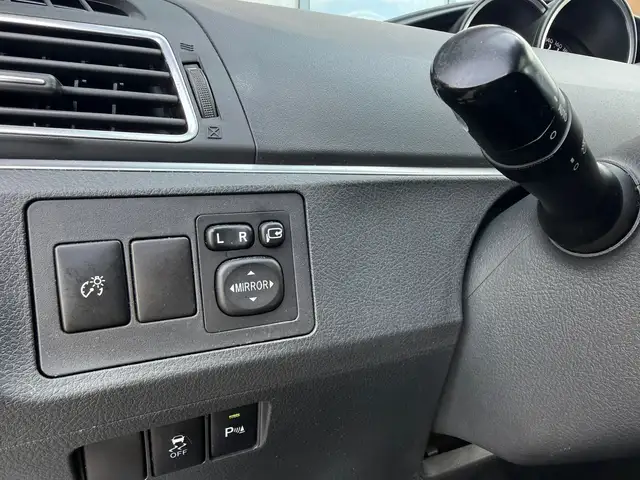 Toyota Verso view 17