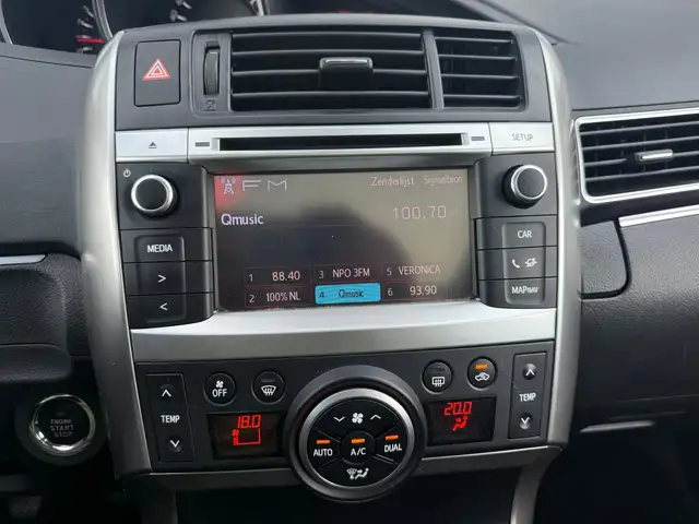 Toyota Verso view 15