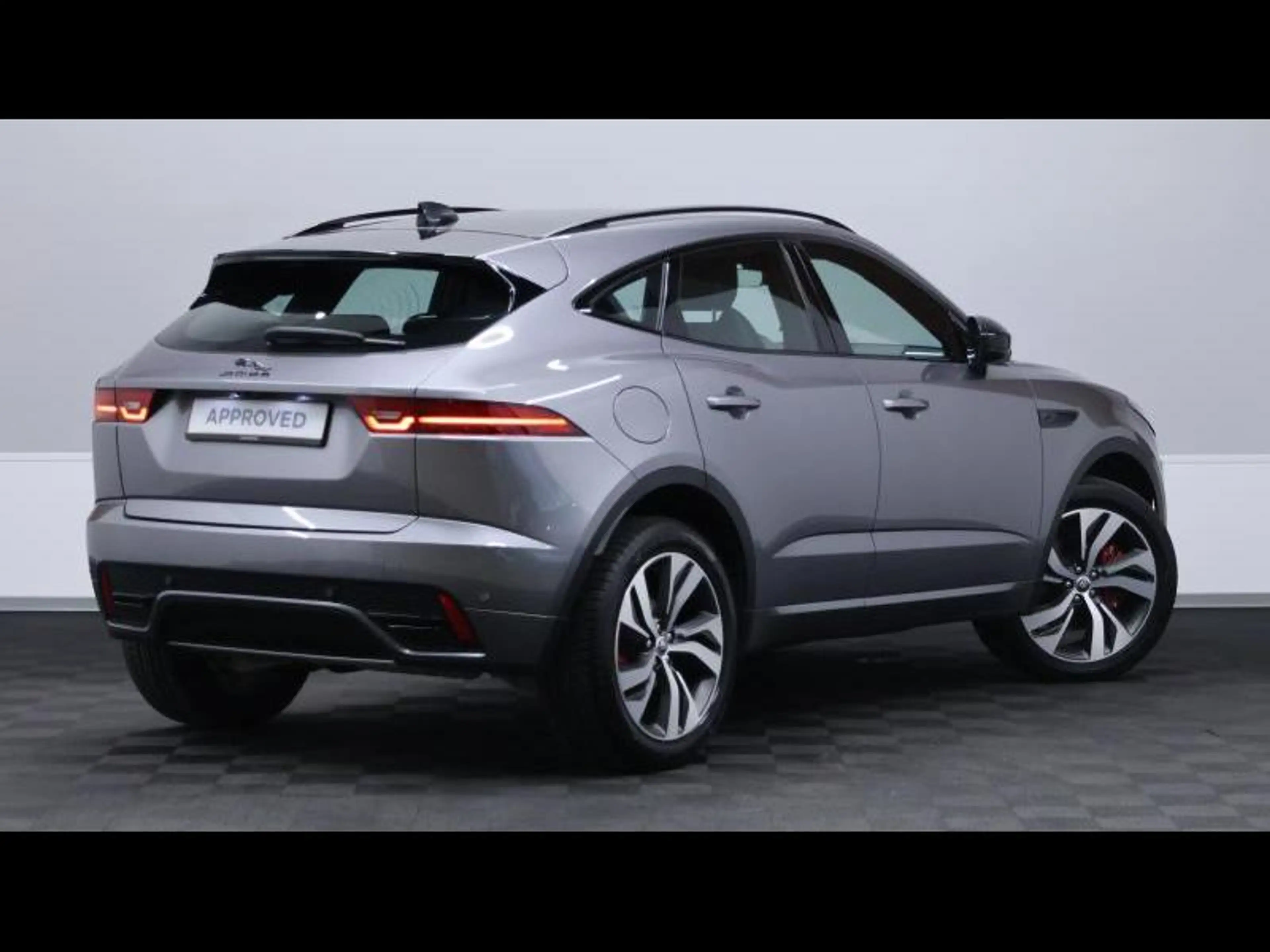 Jaguar E-Pace D165 S R-Dynamic AWD Auto — photo 4
