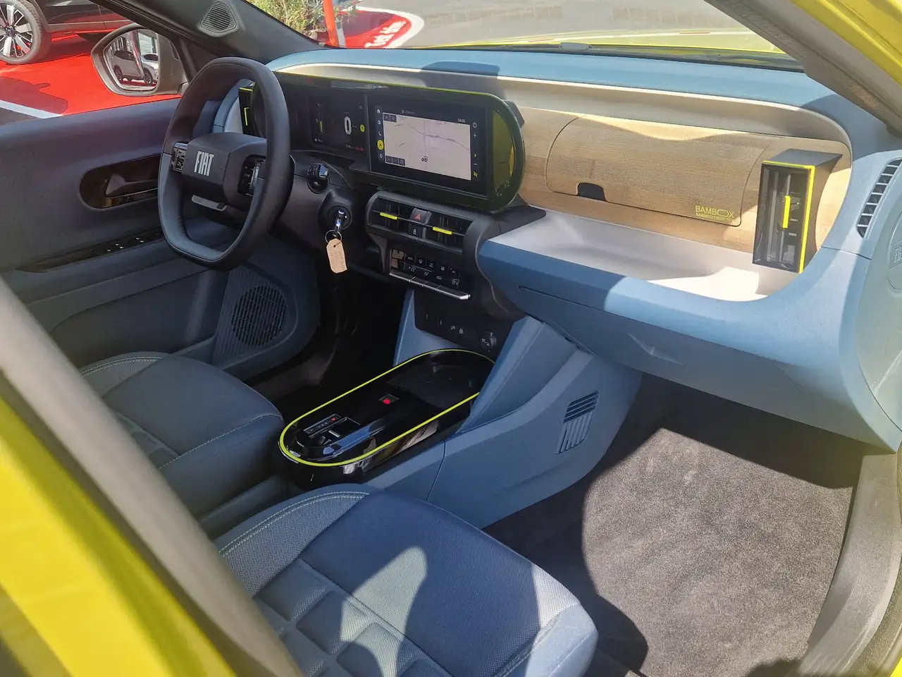 Fiat Grande Panda ELETTRICA 44 kWh 113cv La Prima KM 1.719-GIALLO LIMONE, миниатюра 12