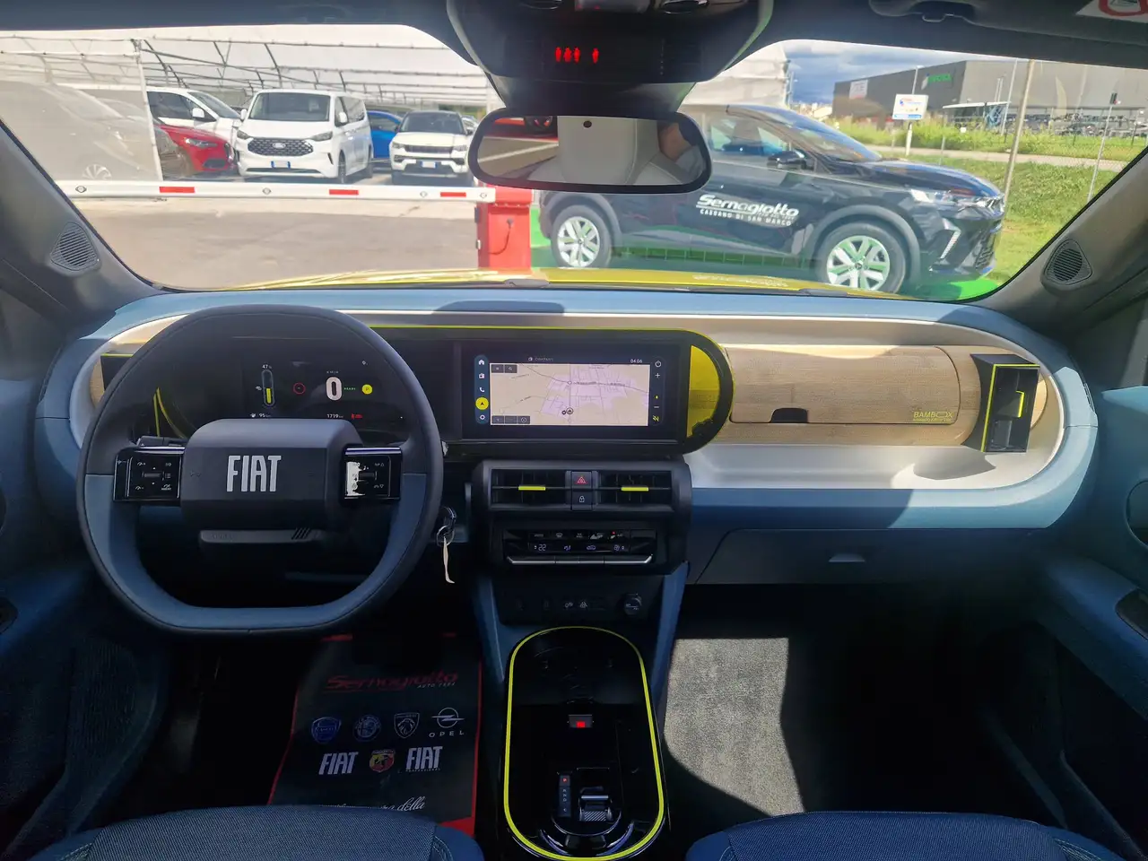 Fiat Grande Panda ELETTRICA 44 kWh 113cv La Prima KM 1.719-GIALLO LIMONE, миниатюра 15