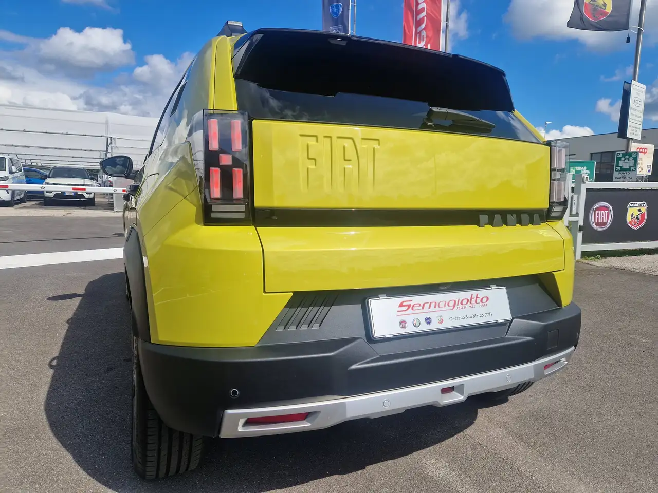 Fiat Grande Panda ELETTRICA 44 kWh 113cv La Prima KM 1.719-GIALLO LIMONE, миниатюра 30
