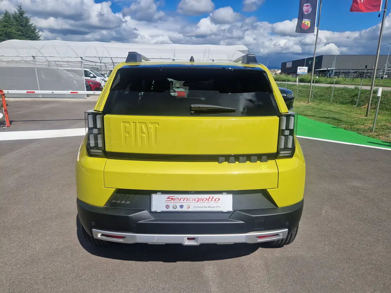 Fiat Grande Panda ELETTRICA 44 kWh 113cv La Prima KM 1.719-GIALLO LIMONE, миниатюра 6