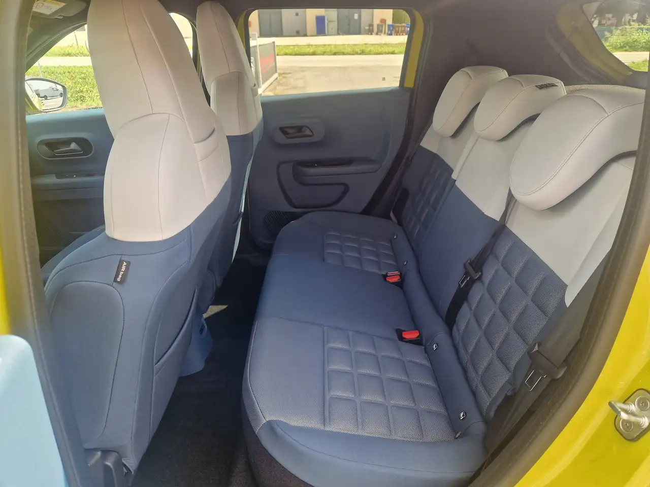 Fiat Grande Panda ELETTRICA 44 kWh 113cv La Prima KM 1.719-GIALLO LIMONE, миниатюра 11