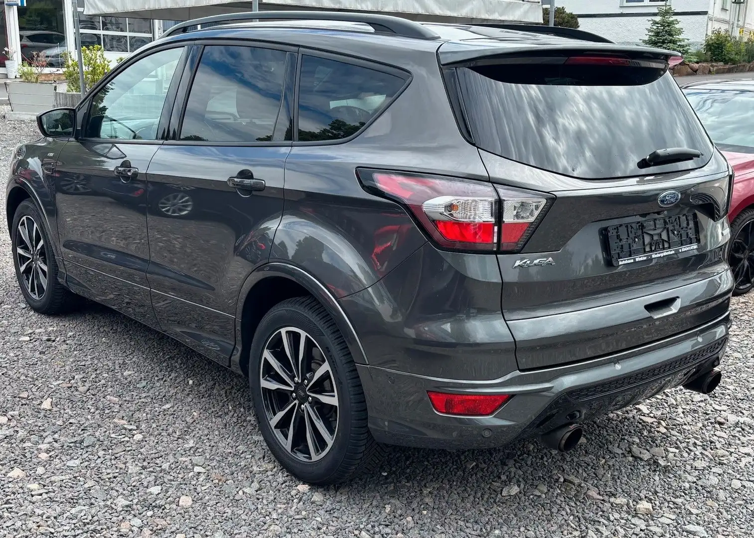 Ford Kuga ST-Line Kamera Klimaa. Winterpaket Xenon siva - 2