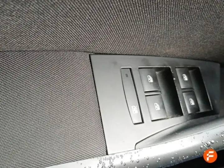 Opel Astra 2017, foto 19