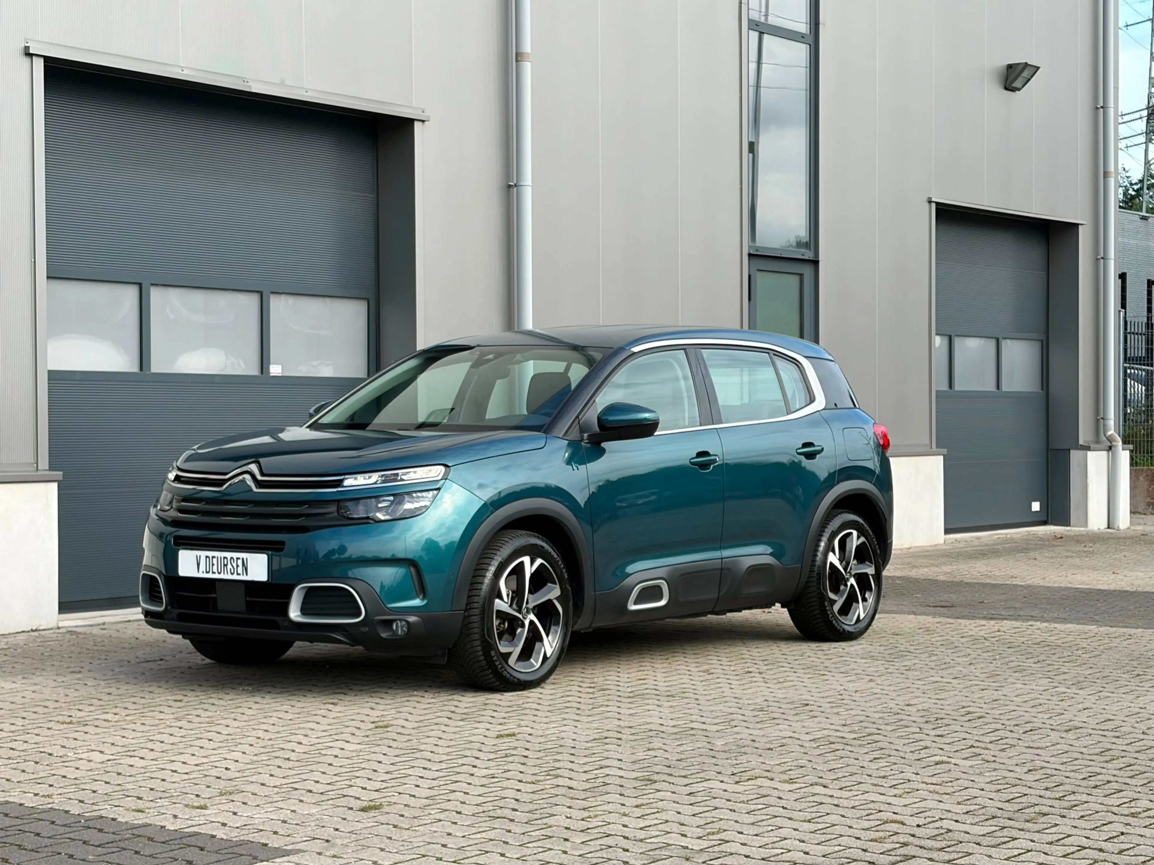 Citroen C5 Aircross 1.6 Plug-in Hybrid 225|LED|CAMERA|APPLE CARPLAY| — photo 3