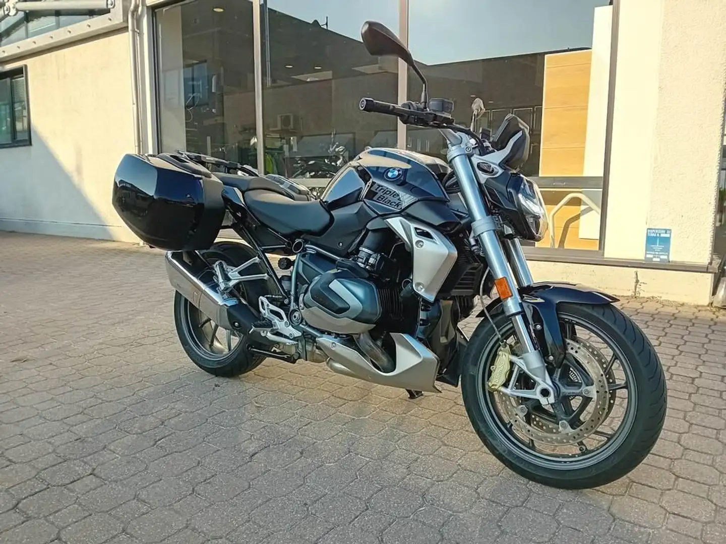 BMW R 1250 R Abs my23 Noir - 2