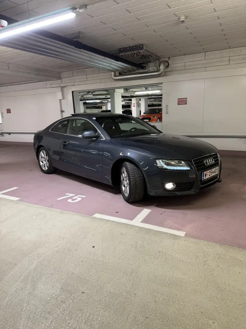 Audi A5 Audi A5 Audi A5 Coupé 2,7 TDI V6 Sportwagen / Coup Grau - 2