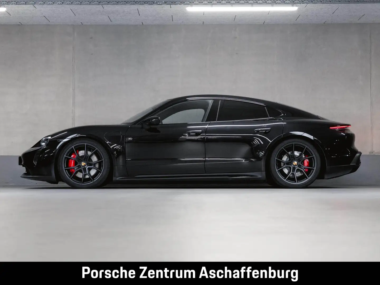 Porsche Taycan GTS Hinterachslenkung Beifahrerdisplay Schwarz - 2