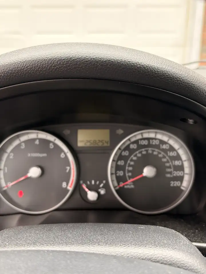 Hyundai ACCENT снимка Hyundai ACCENT