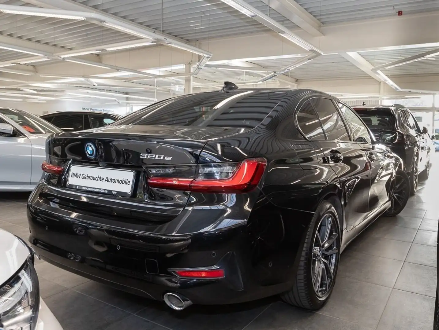 BMW 320 e DAB LED RFK Klimaaut. PDC Schwarz - 2