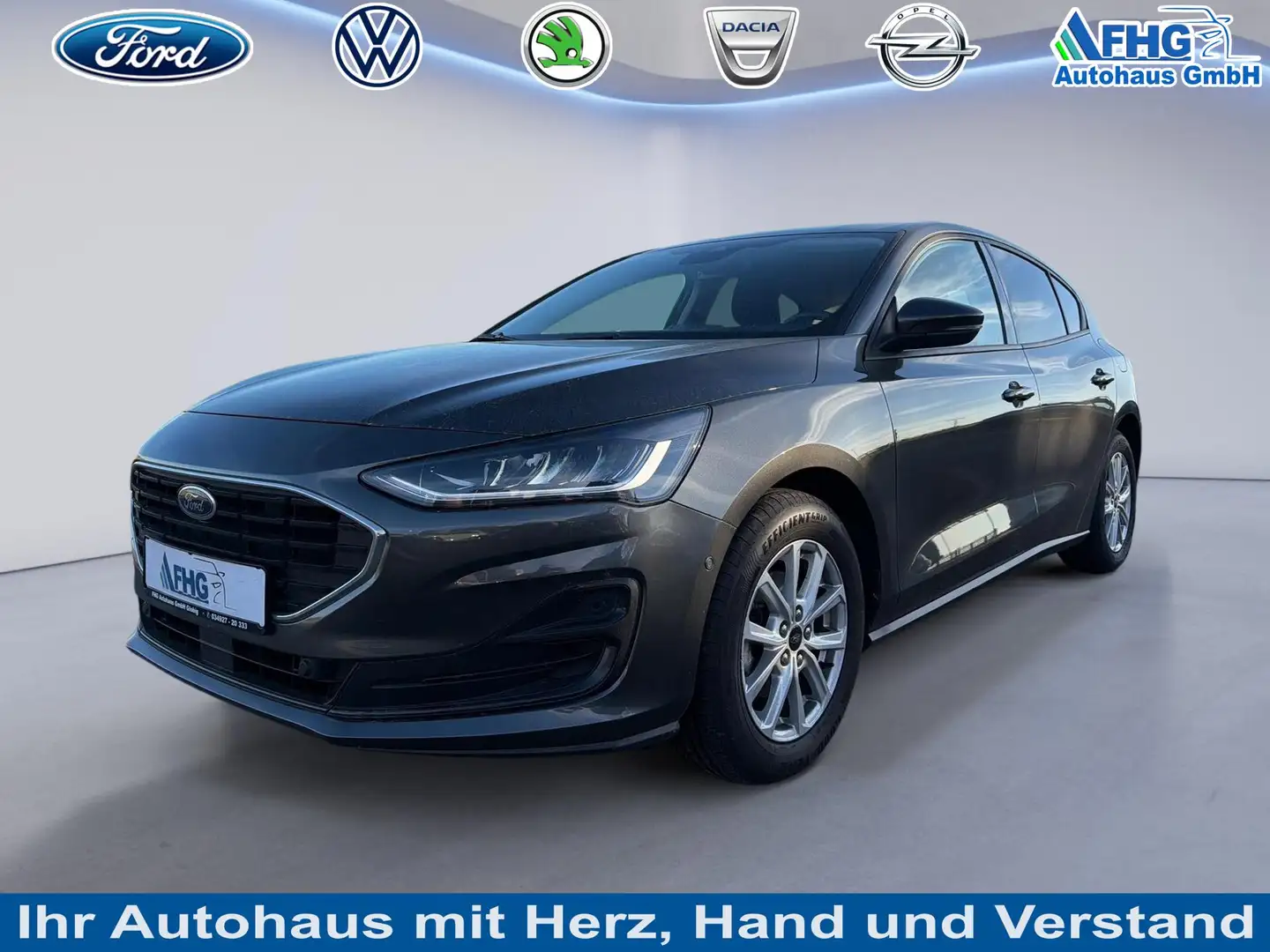 Ford Focus 1.0 EcoBoost Mild-Hybrid Cool&Connect S/S (E 92... Grau - 1