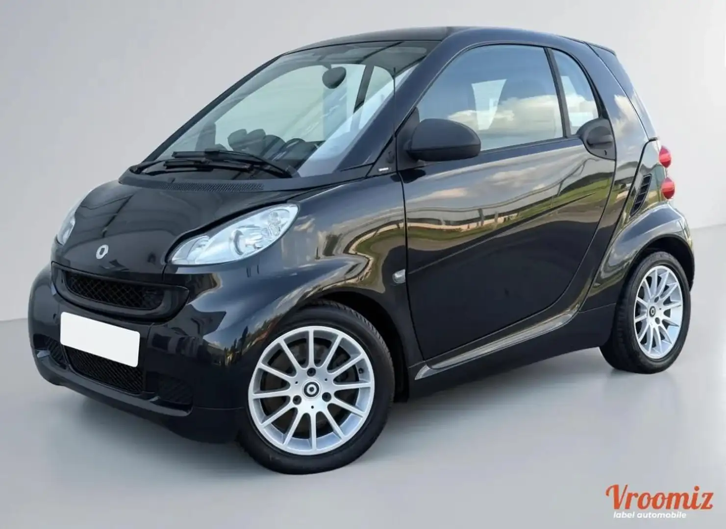 smart forTwo 1.0i 71ch (4 cv) Semi automatique 3 Portes Noir mhd Passion Softouch %2BCLIM %2B2011 Noir - 1