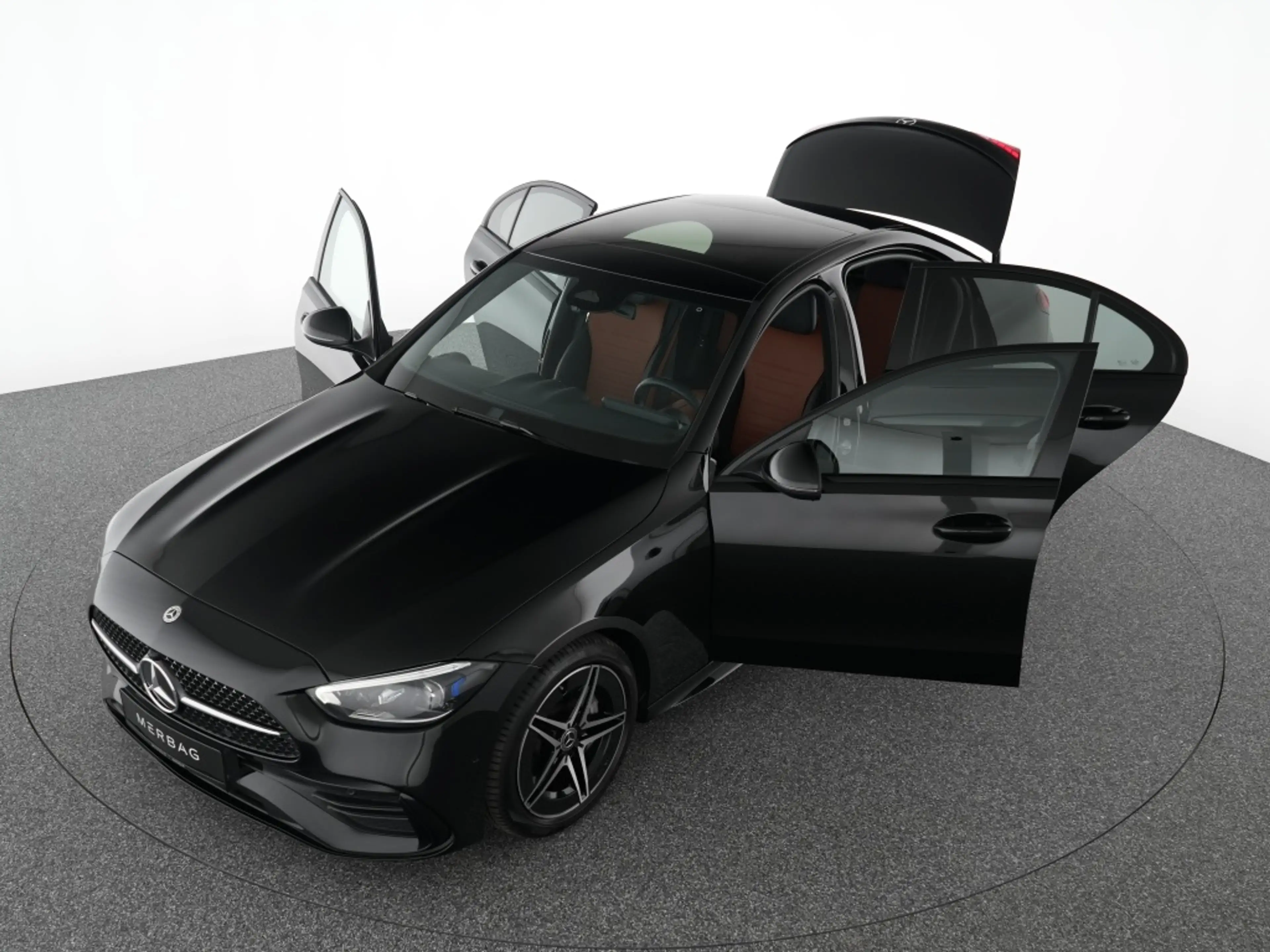 Mercedes-Benz C 200 d AMG Night Pano Digital L. Memory Navigation — photo 12