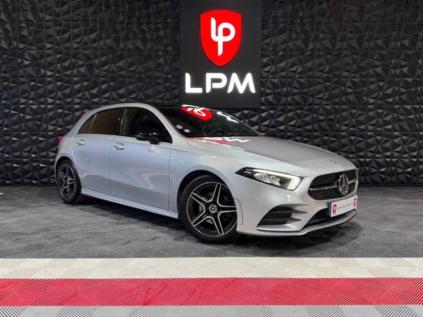 Mercedes-Benz A 200 III (W176) 200 AMG LINE 7G-DCT Gris - 1