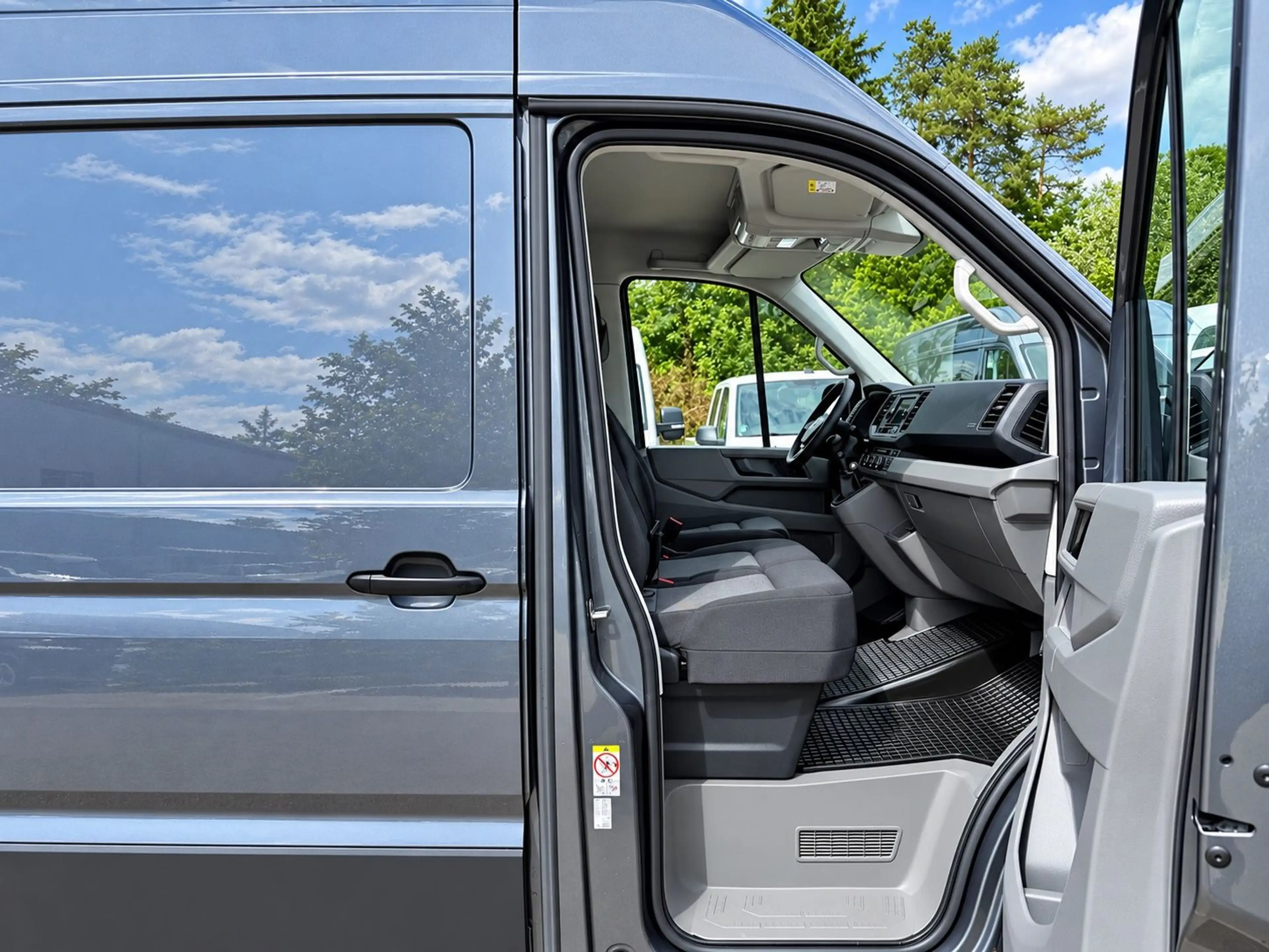 Volkswagen Crafter 35 Lang MAXI LED KAMERA TEMPOMAT 1HAND — photo 9