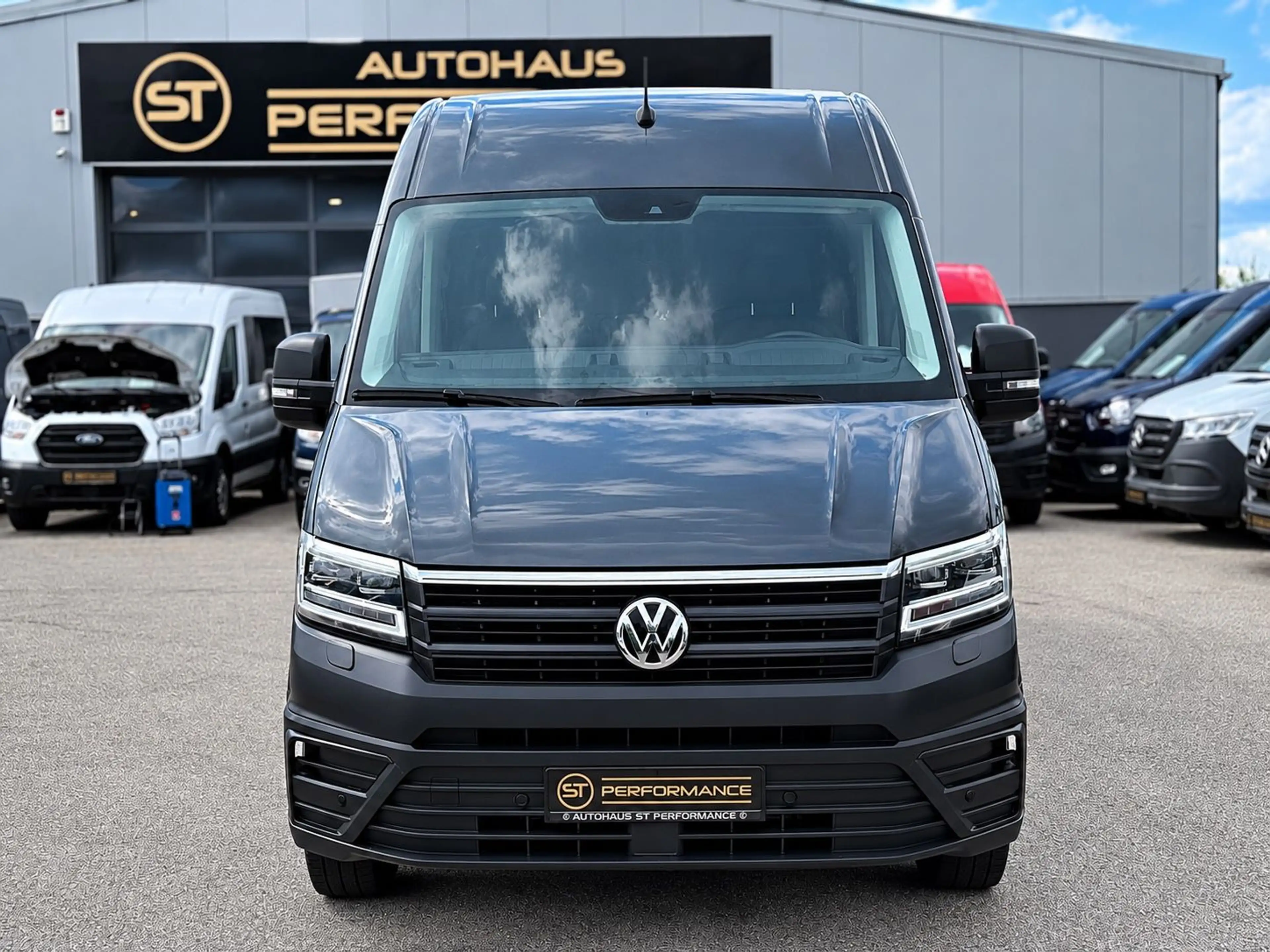 Volkswagen Crafter 35 Lang MAXI LED KAMERA TEMPOMAT 1HAND — photo 2