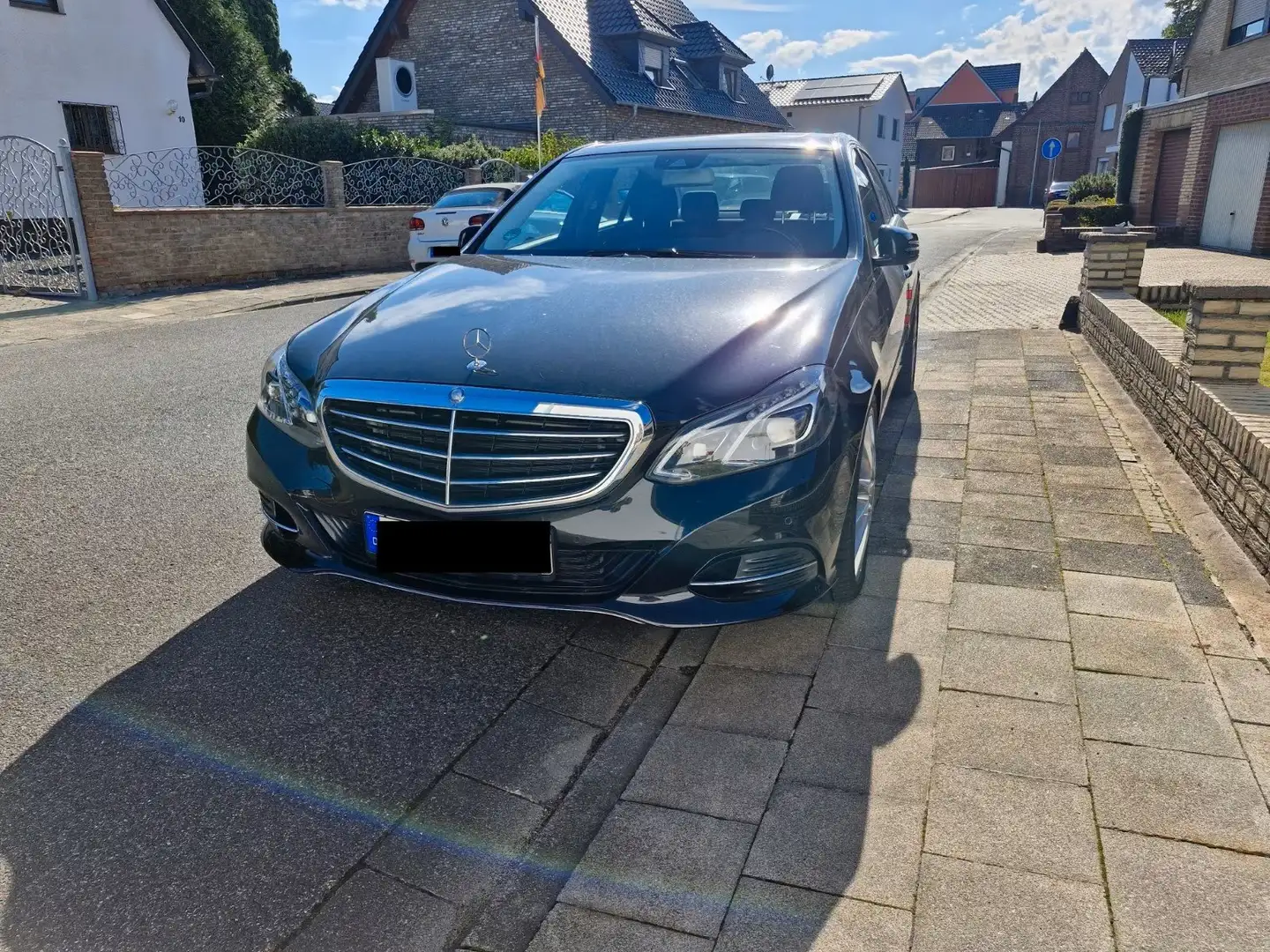 Mercedes-Benz E 400 E 400 7G-TRONIC Elegance Schwarz - 1