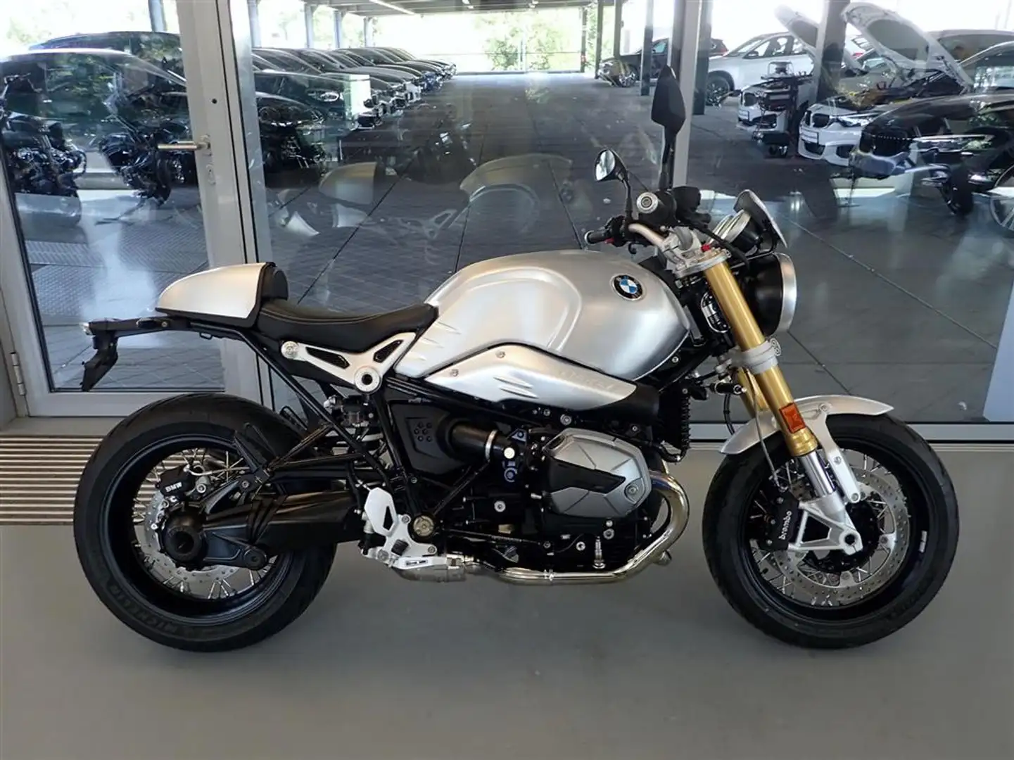 BMW R nineT Option 719 Premium Selection ! Silber - 1