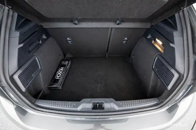 Ford Focus view 8